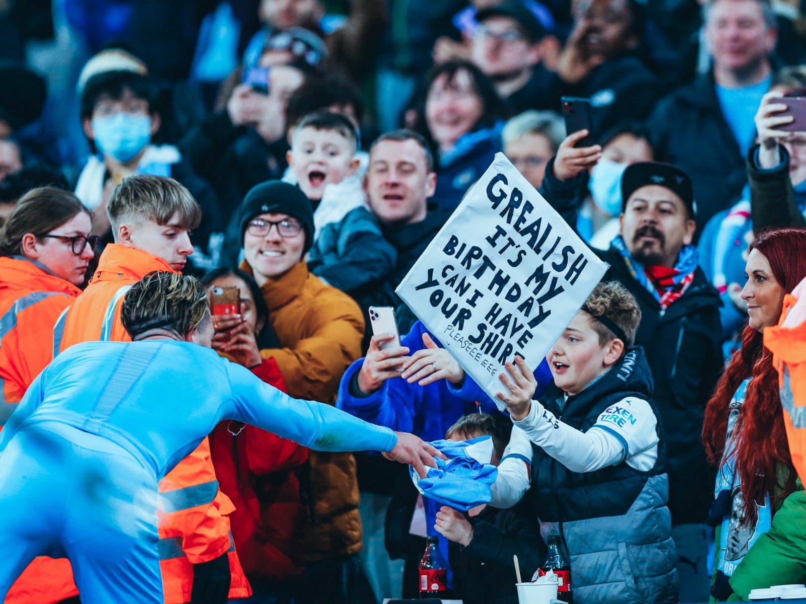 并促进当地 并促进当地